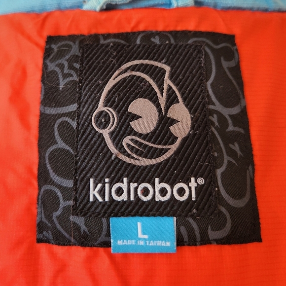 Vintage Distressed Denim Utility Vest - Picture 12 of 15